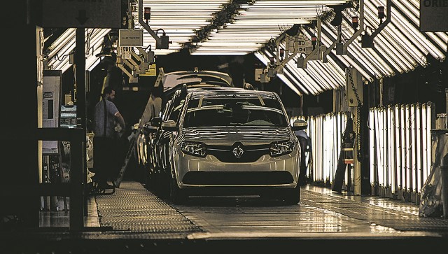 Retomada argentina aumenta exportações de automóveis do Paraná
